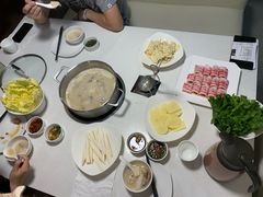 -煲王粤菜餐厅(中侨中心店)