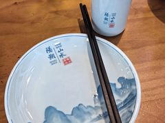 -梁姐啤酒鱼(兴坪古镇店)