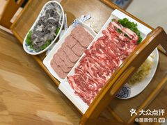 -楼外楼大刀肉传统火锅居(博学路店)