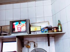 -黄阿姨锅贴大王(万航渡路店)