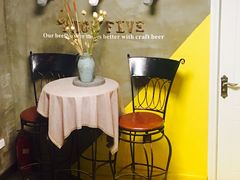 -HIGH FIVE哈福手工汉堡(桂林路店)