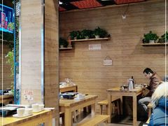 -管氏翅吧(护国寺店)