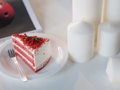 红丝绒柠檬蛋糕-咖啡·湖(德清店)
