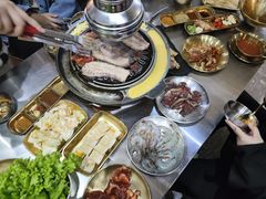 -胡悦里韩式烤肉(芝罘万达广场店)