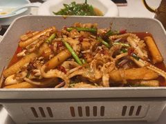 -佬麻雀·新湘菜(东方宝泰店)