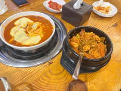 -喇喇排骨火锅·传统韩式脊骨汤(望京西园总店)