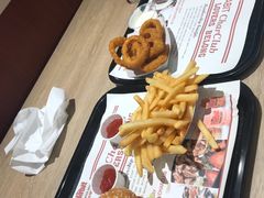 -The Habit Burger Grill 哈比特汉堡(爱琴海店)