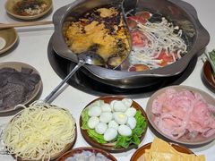 -岗上渣渣老火锅(两路口店)