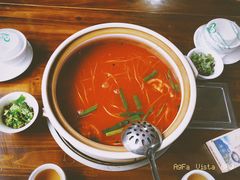 -凯里老街坊酸汤鱼(青云路店)