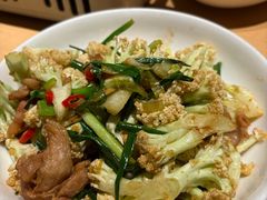 -关东小磨东北菜(上海长风大悦城店)