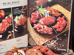 -啊美丽炭火烤肉(滑翔一店)