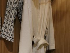 -上海虹桥君丽假日酒店(娄山关路地铁站店)