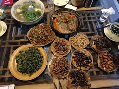 -昆虫窝子·特色云南菜(拓东路总店)