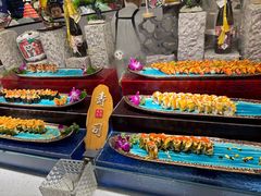 -四囍码头海鲜烧烤自助火锅(外滩南京东路悦荟广场店)