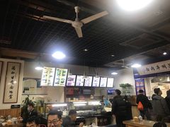 -陇上全荟兰州传统牛肉面(延吉路店)