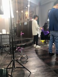 -茶发Salon·烫发染发理发