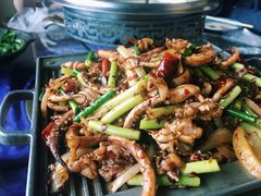 -95号酱骨·一块豆腐(展春园西路店)