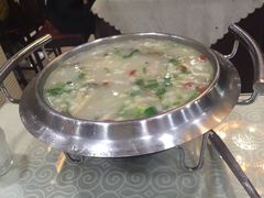 -杨记小骨头羊杂馆(南五马路店)