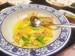 -启东海鲜人家(古美路店)