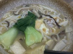 -蒙自源米线大王(普宁广场店)