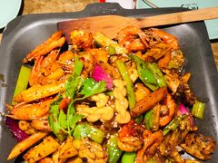 -炭舍干锅·烤鱼(扬名广场店)