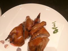 玻璃乳鸽-甄御•海鲜新青岛菜(麦岛店)