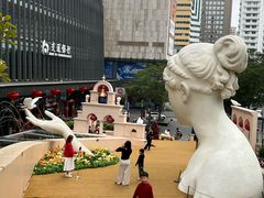 -中航城君尚购物中心