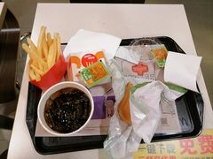 -麦当劳(昆明长水国际机场店)