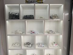 -翰皇直营洗衣洗鞋(望京鹿港店)