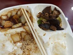 -聚德华天护国寺小吃(甜水园店)