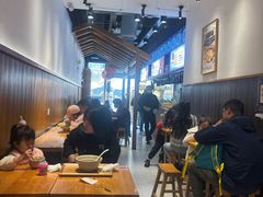 -呼啦面馆·头牌豌杂面(爱琴海店)