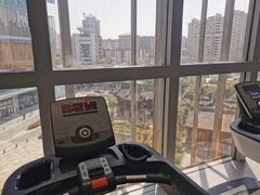 -银吉姆健身(恒隆馆)