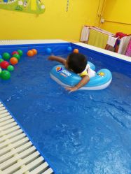 -子木乐园婴儿游泳馆(水晶港店)