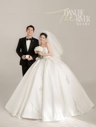 -雅云婚纱摄影工作室旗舰店
