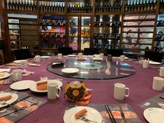 -四海一家自助餐(益田假日广场店)