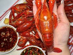 -二钳洞庭虾蟹·江湖菜(成都鹭岛店)