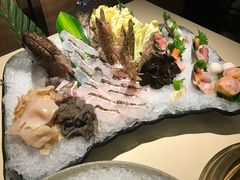 -余欢领鲜火锅(新街口店)