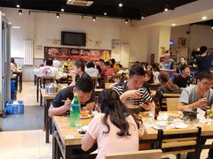 大堂-范贤光鸡公煲(平乐园总店)