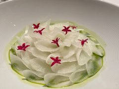 白萝卜配牛油果和苹果-北京柏悦酒店·锦庭餐厅Dining Room