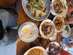 -老鼎万春卤菜(五代传承创始老店)