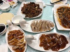 -六和聚传统烤鸭.天津菜(和平店)