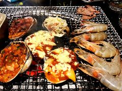 -鑫釜山海鲜烧烤(鑫丰国际店)