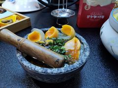 -有红鸡毛店·川菜(建设路店)