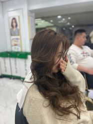 -镁连社·美联社