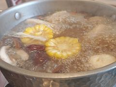 -潮界(LU·ONE凯德晶萃广场店)