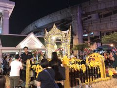-四面佛