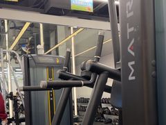 -乐刻运动健身(同曦假日百货店)