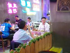 -沪上名羊天下碳烤羊腿•东北烧烤•小龙虾(浦东直营总店)
