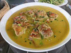 -七的湖·晚芳亭·阳澄湖农家菜·大闸蟹(莲花岛店)