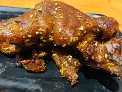 麻辣猪蹄-聚点串吧·北京烧烤(朝北店)